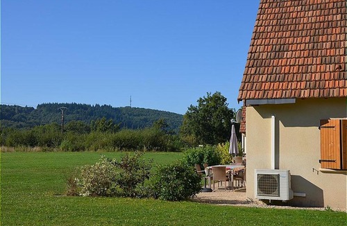 Lacapelle-Marival Villa | Le Lac Bleu 6-8p