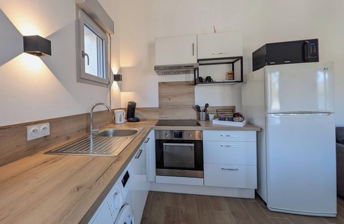 Charavines Apartment | Le Lac Bleu, private beach on Lake Paladru