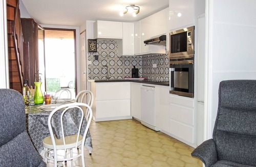 Saint-Cyprien Plage House | Le Lagon by Interhome