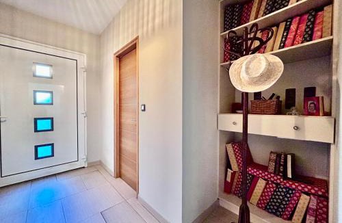 Villeneuve-les-Avignon Bed & Breakfast | Le Larjalas - villa piscine & grands espaces