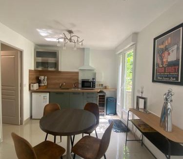 Yerres House | LE LAURIER BLANC