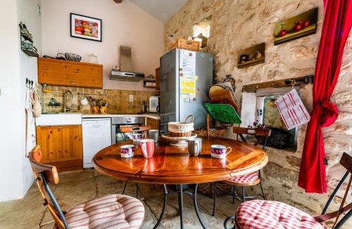 Clansayes House | Le Lavandin