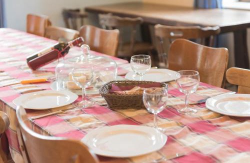 Vireux-Wallerand House | Le Lavandin Gite familial 10 -12p