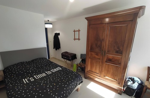 Gras Bed & Breakfast | Le lavoir de Gras – Guest Room