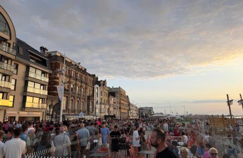 Dunkirk Apartment | Le Leone - Terrasse privée à 5 min de la plage