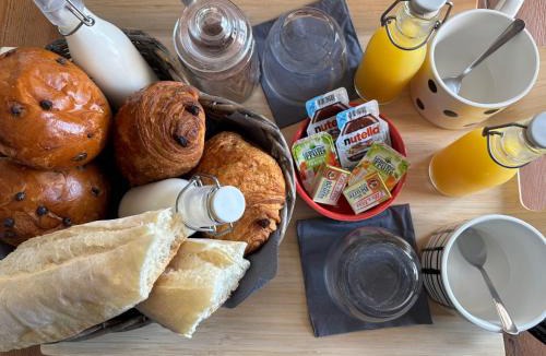 Cappelle-Brouck House | Le Lièvre & La Tortue