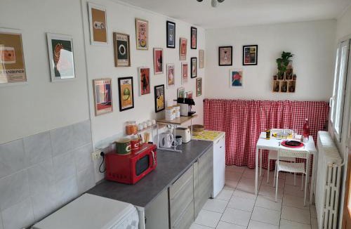 Bernay Apartment | Le Lobrot - studio 2 personnes - parking facile