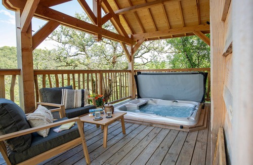 Saint-Cernin Ski Chalet | Le Lodge De L'Erable - Quercy