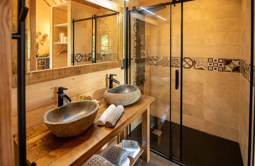 Saint-Cernin Ski Chalet | Le Lodge De L'Erable - Quercy