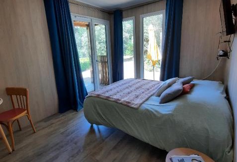 Brousses-et-Villaret House | Le lodge des chênes