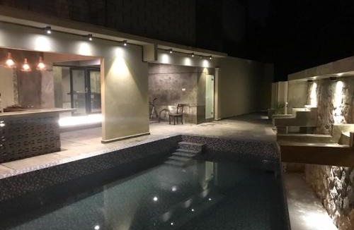 Kuantan House | LE LODGE MANSION