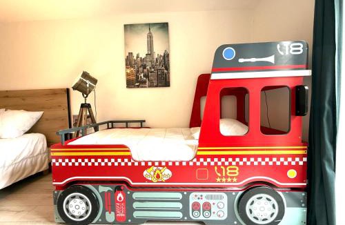 Saint-Laurent-dAndenay House | Le Lodge SPA