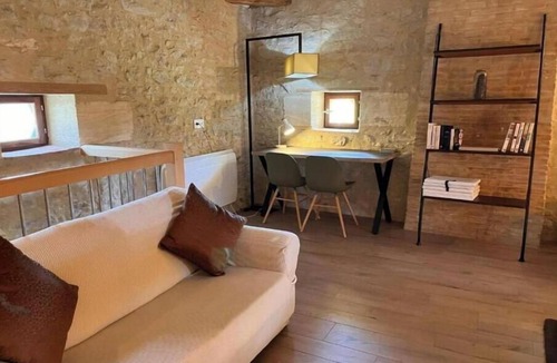 Saint-Michel-Lapujade Bed & Breakfast | Le Loft Ancien Haras de la Tour