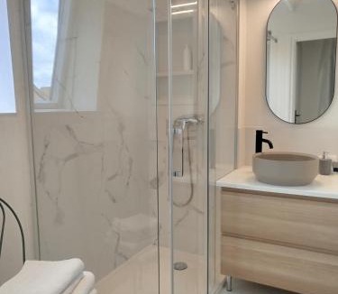 Clamart Apartment | LE LOFT de la Villa Voltaire