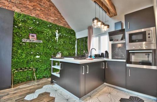 Maintenon Apartment | Le Loft des Mystères