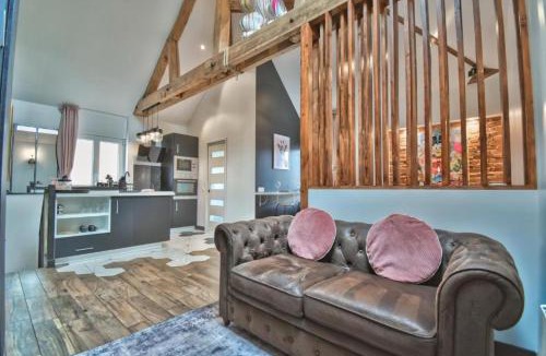 Maintenon Apartment | Le Loft des Mystères