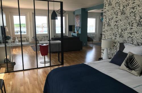 Locmiquelic Apartment | Le Loft du Cargo