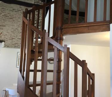 Cahors Old Town Apartment | Le Loft Du Chateau Du Roi