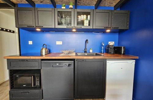 Genas Apartment | Le Loft-Loft-Garden view-Private Bathroom-Apartment