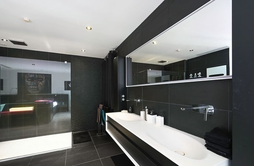 Pringy House | Le Loft Oasis Prestige - Piscine et jacuzzi