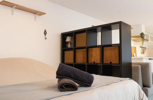 Montargis Apartment | Le Loft Proche Gare 800 m