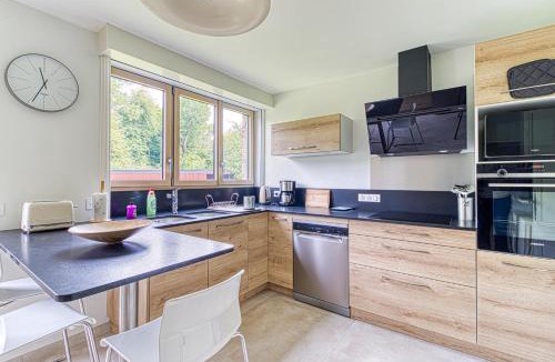 Dunkirk House | Le Logis - Charmante Maison Proche Plage