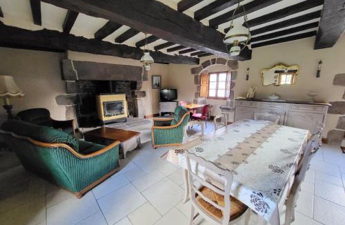 Baguer-Pican House | Le Logis d'Aliénor - Baie du Mont St-Michel