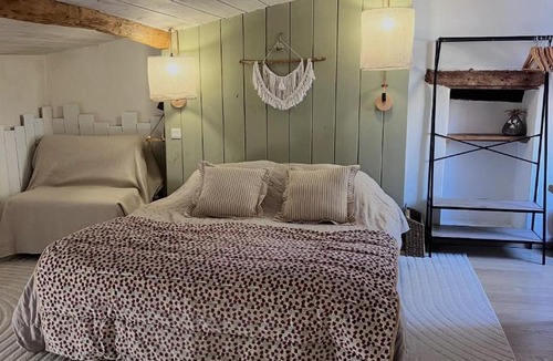 Billom Bed & Breakfast | Le logis d'Hestia