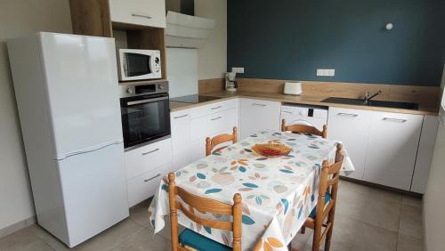 Saint-Etienne-en-Cogles House | Le logis Dan'Laur