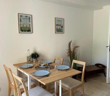 Cande-sur-Beuvron House | Le logis de Diane