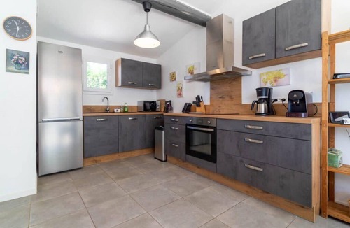 Caumont-sur-Durance House | Le logis de la castagne