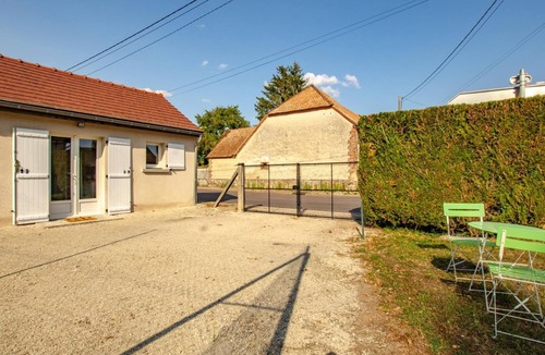 Droupt-Saint-Basle House | Le Logis de Villiers