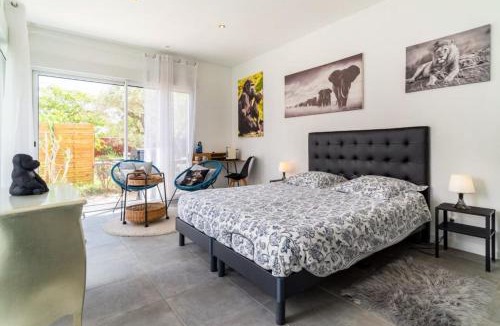 Caumont-sur-Durance House | Le logis de la castagne