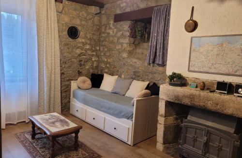 Lanvallay Apartment | Le Logis de la Cour de Bretagne au Port de Dinan Lanvallay