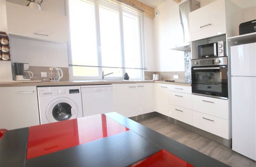 Tremont Apartment | Le Logis de Laura (8 people)