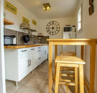 Droupt-Saint-Basle House | Le logis de villiers