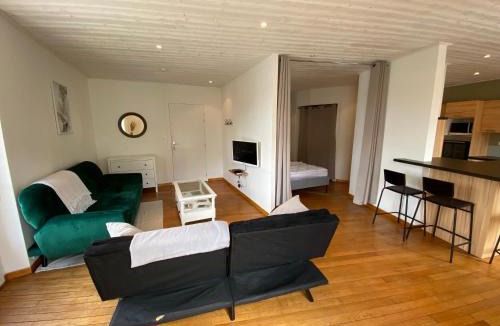 Cerizay Apartment | Le logis des Halles