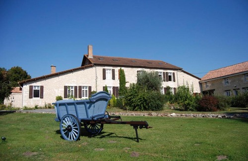Neuvicq Bed & Breakfast | Le Logis des Quatre Puits