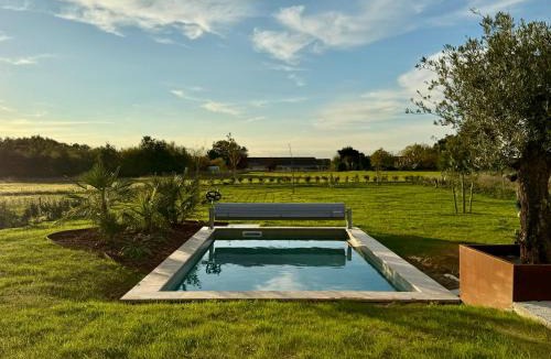 Vendeuvre-du-Poitou House | Le Logis du Chêne