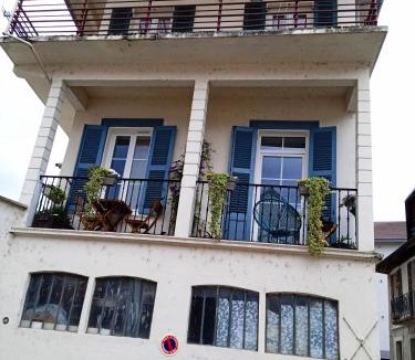 Le Pont-de-Beauvoisin Apartment | Le Logis du Guiers