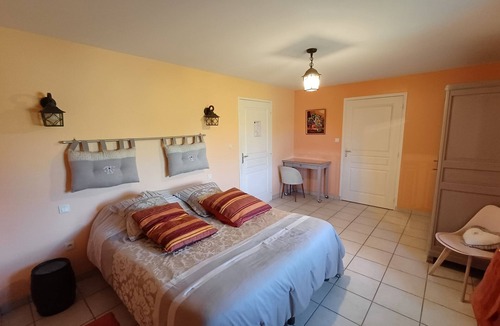 Doue-en-Anjou House | Le Logis du Livier