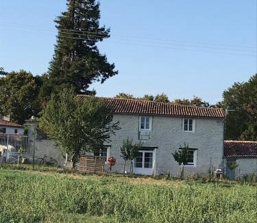 Chaniers Bed & Breakfast | le Logis du Plessis