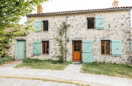 Sevremont House | Le logis du vieux Donjon, 10 min from Puy du Fou
