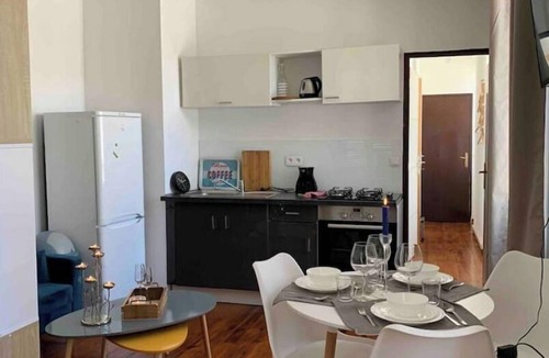 Lorris Apartment | Le Logis -