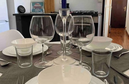 Lorris Apartment | Le Logis -