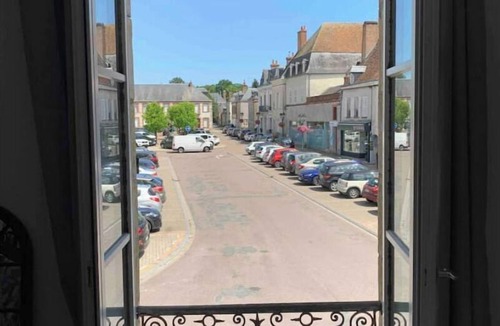 Lorris Apartment | Le Logis -