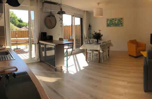 Saint-Medard-en-Jalles Condo | LE Logis DES Jalles