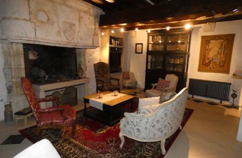 Sancerre House | LE LOGIS ST PERE