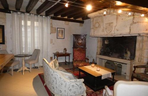 Sancerre House | LE LOGIS ST PERE