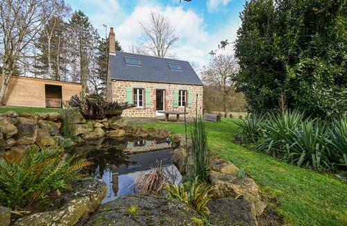 Saint-Aubert-sur-Orne House | Le Lotus - 1000 m² de jardin